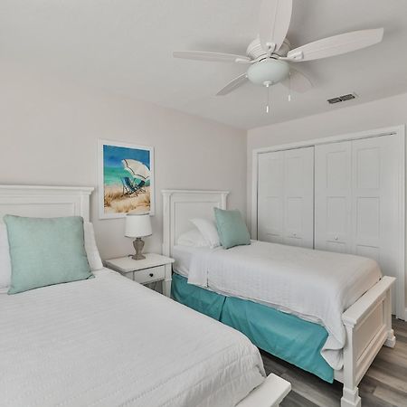 100 Steps To Beautiful Indian Rocks Beach, Oceanside, 2 Bedroom Updated Condo Clearwater Beach Eksteriør billede